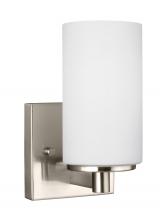 Generation Lighting Seagull 4139101EN3-962 - Hettinger transitional 1-light LED indoor dimmable bath vanity wall sconce in brushed nickel silver